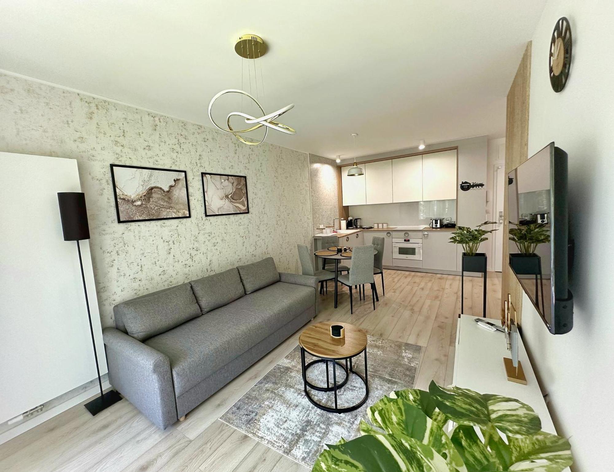 Apartament Whiteblue Kolobrzeg Z Duzym Ogrodkiem - 100 M Od Plazy! Whiteblue Kolberg Apartment Mit Grossem Garten - 100 M Vom Strand Entfernt! Whiteblue Kolobrzeg Apartman S Velkou Zahradou - 100 M Od Plaze! 外观 照片